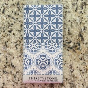 Thirstystone Blue White Absorbent Coasters Set of 4 Ceramic NWT